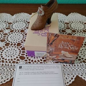 Just The Right Shoe Mini Collectible